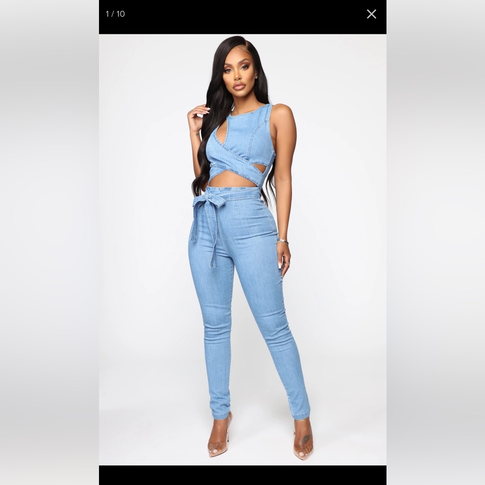 Denim jumpsuit fashion nova medium